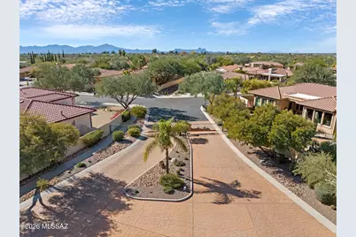9655 Golden Sun Drive, Oro Valley, AZ 85737 - Photo 39