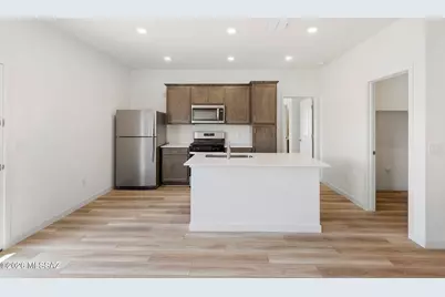 21974 E Pebbles Avenue, Red Rock, AZ 85145 - Photo 3