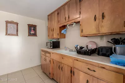 325 E President Street, Tucson, AZ 85714 - Photo 9