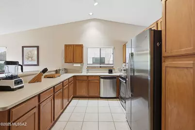 10240 E Juniper Basin Lane, Tucson, AZ 85748 - Photo 15