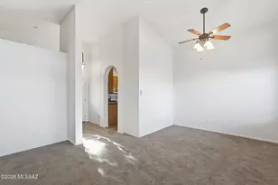 2125 E Cypress Canyon Dr, Green Valley, AZ 85614 - Photo 15