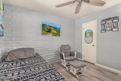 1925 S Palma Place, Tucson, AZ 85710 - Photo 21