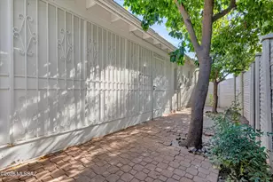 1417 N Alamo Pl, Tucson, AZ 85712 - Photo 29