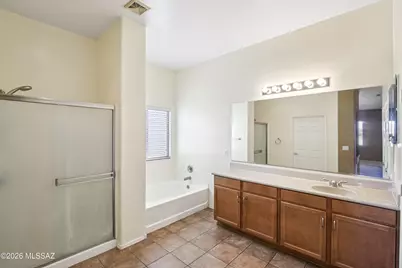 8202 W Calle Sancho Panza, Tucson, AZ 85757 - Photo 17
