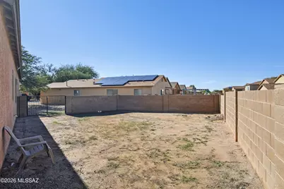 8202 W Calle Sancho Panza, Tucson, AZ 85757 - Photo 23