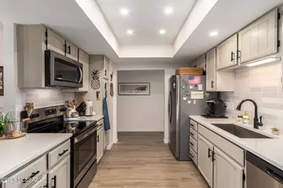 653 W Redondo Place, Green Valley, AZ 85614 - Photo 13