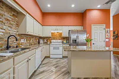 1497 W Carmel Pointe Drive, Oro Valley, AZ 85737 - Photo 7
