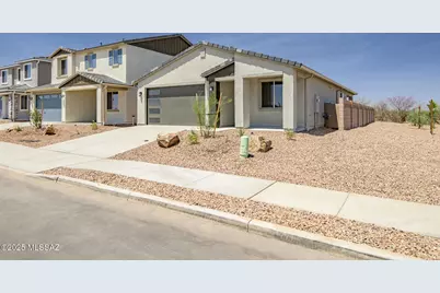 7706 S Wild Prairie Drive, Tucson, AZ 85757 - Photo 3