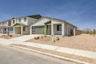 7706 S Wild Pr Dr, Tucson, AZ 85757 - Photo 3