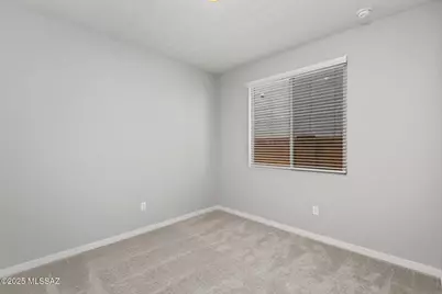 7706 S Wild Prairie Drive, Tucson, AZ 85757 - Photo 19