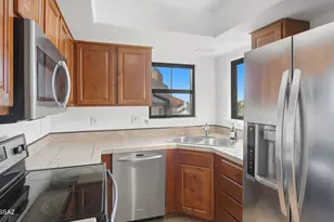 6651 N Campbell Ave, Tucson, AZ 85718 - Photo 15