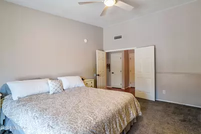 2152 W Jackalope Place, Tucson, AZ 85713 - Photo 17