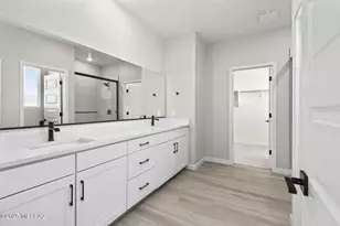 7714 S Wild Pr Dr, Tucson, AZ 85757 - Photo 13