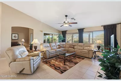 1019 N Rams Head Road, Green Valley, AZ 85614 - Photo 11