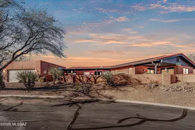 3902 S Via Del Ruisenor, Green Valley, AZ 85622 - Photo 1