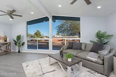 6052 E Oak Street, Tucson, AZ 85711 - Photo 7