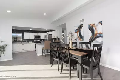 6052 E Oak Street, Tucson, AZ 85711 - Photo 11