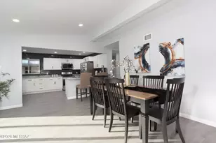 6052 E Oak St, Tucson, AZ 85711 - Photo 11