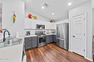 8292 S Lost Mountain Rd, Tucson, AZ 85747 - Photo 9