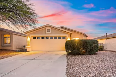 8292 S Lost Mountain Road, Tucson, AZ 85747 - Photo 1