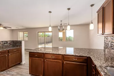 1277 W Cherasco Way, Oro Valley, AZ 85737 - Photo 13