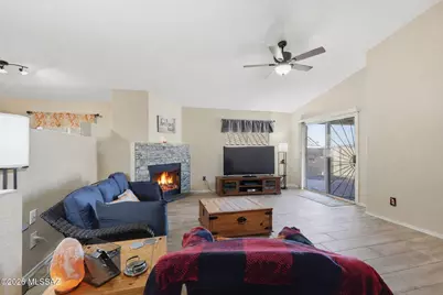 11880 N Cassiopeia Drive, Tucson, AZ 85737 - Photo 13