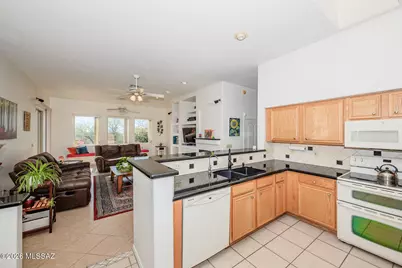 9904 E Sterling View Drive, Tucson, AZ 85749 - Photo 15