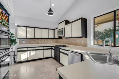 38148 S Silverwood Drive, Tucson, AZ 85739 - Photo 19