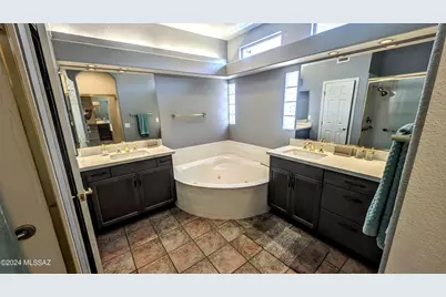 38162 S Desert Bluff Drive, Tucson, AZ 85739 - Photo 15