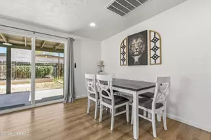 8448 E Ruby Dr, Tucson, AZ 85730 - Photo 7