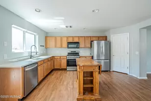 4146 E Wading Pond Dr, Tucson, AZ 85712 - Photo 11