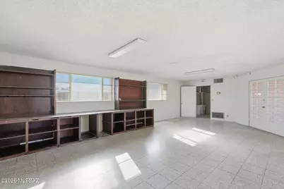 1031 S Magnolia Avenue, Tucson, AZ 85711 - Photo 9