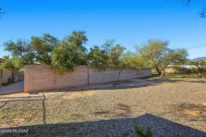 1031 S Magnolia Avenue, Tucson, AZ 85711 - Photo 23