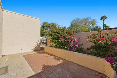 5731 N Camino Esplendora, Tucson, AZ 85718 - Photo 25