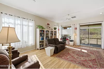 5812 S Azure Vista Way, Green Valley, AZ 85622 - Photo 7