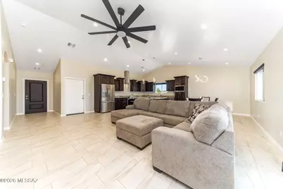 104 Circulo Penjamo, Rio Rico, AZ 85648 - Photo 11