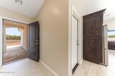 104 Circulo Penjamo, Rio Rico, AZ 85648 - Photo 7