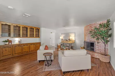 6939 E Crestline Drive, Tucson, AZ 85715 - Photo 5