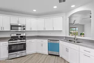 784 S Painted River Way, Vail, AZ 85641 - Photo 13