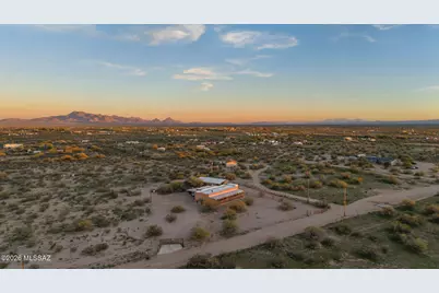 17353 W Manville Road, Marana, AZ 85653 - Photo 31