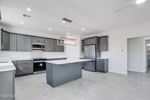 2130 S Hohokam Dr, Tucson, AZ 85735 - Photo 11