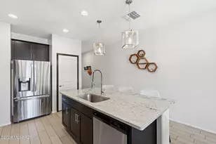 11881 W Charismatic Dr, Marana, AZ 85653 - Photo 15