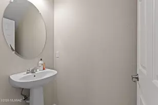 10468 S Cutting Horse Dr, Vail, AZ 85641 - Photo 11