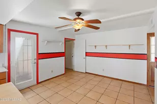 8645 E Bellevue Pl, Tucson, AZ 85715 - Photo 13