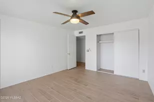 8645 E Bellevue Pl, Tucson, AZ 85715 - Photo 23