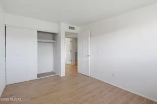 8645 E Bellevue Pl, Tucson, AZ 85715 - Photo 21