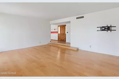 8645 E Bellevue Place, Tucson, AZ 85715 - Photo 7