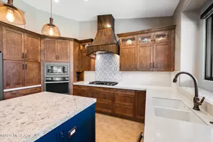 9920 N Desert Sky Pl, Tucson, AZ 85737 - Photo 17