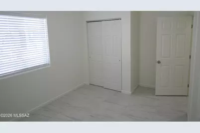 501 W Pennsylvania Drive, Tucson, AZ 85714 - Photo 9