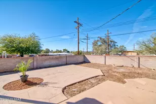 940 S Sarnoff Dr, Tucson, AZ 85710 - Photo 17